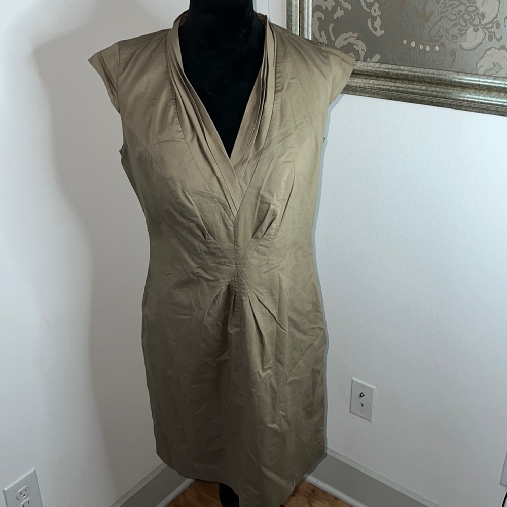 Worthington khaki shift dress pleated collar sleeveless‎ Sz 8